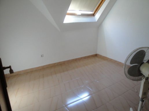 Duplex en venta en Noja con 3 habitaciones, 1 baños y 82 m<sup>2</sup> por 118.000 €